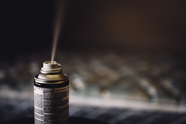 Cockroach fogger bomb